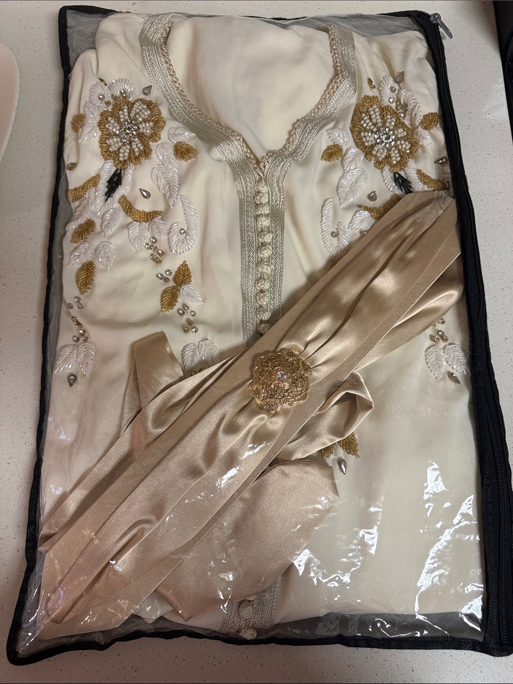 Style Ivory & Gold Embroidered Moroccan Kaftan Dress w/ Belt - Large - Picture 7 of 7